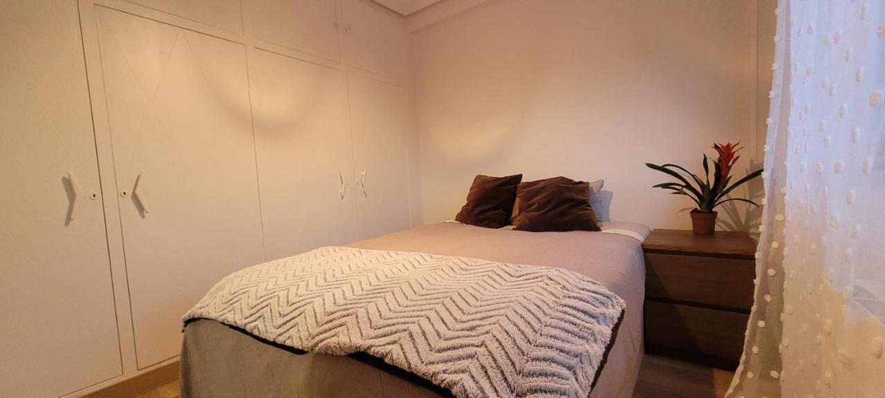 Apartamento Parque Mendicoague Santander Exterior photo